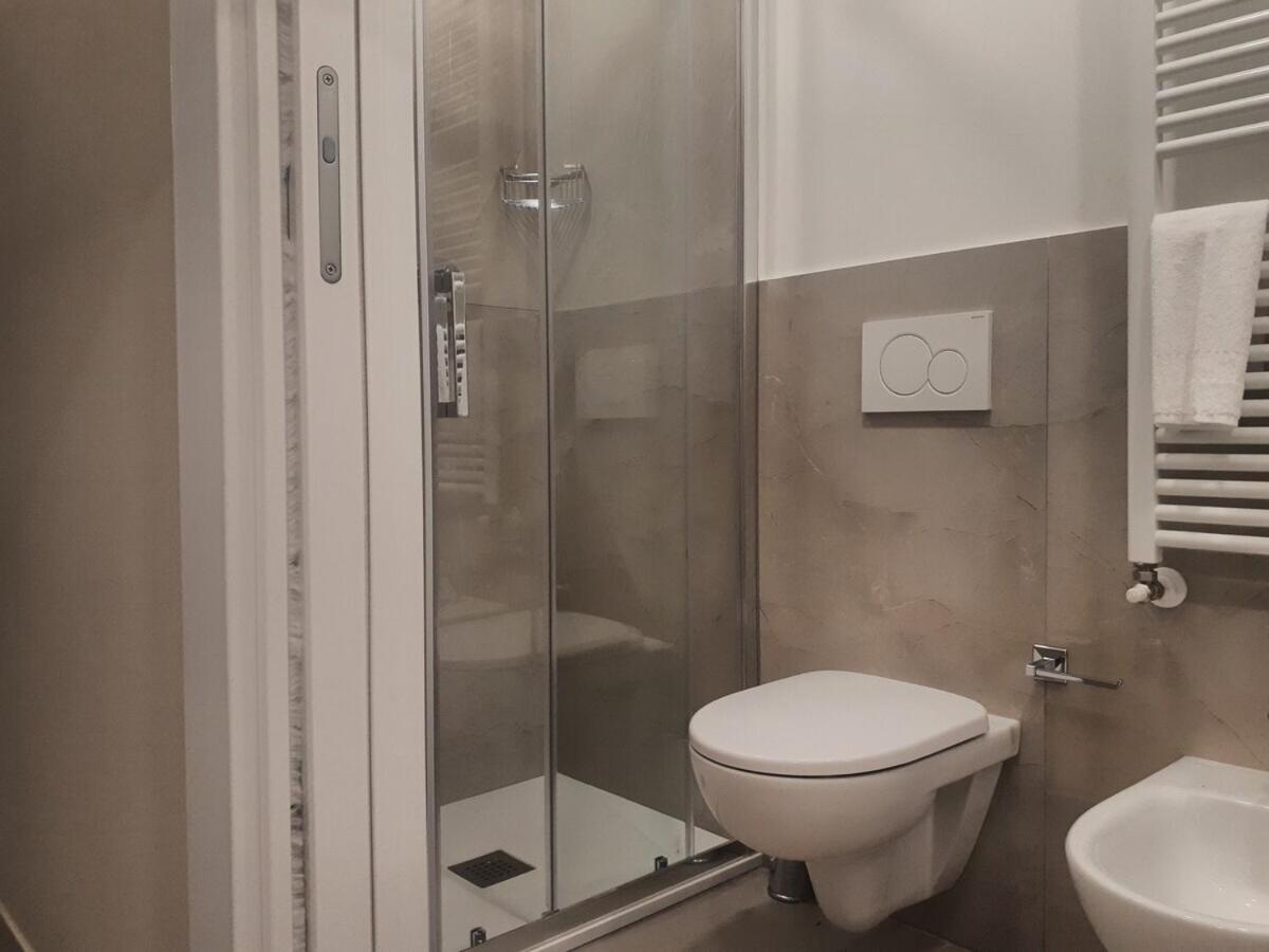 Smart Apartment Sei Chiese - Twa Bologna Cameră foto