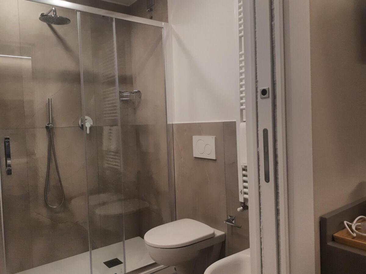Smart Apartment Sei Chiese - Twa Bologna Cameră foto